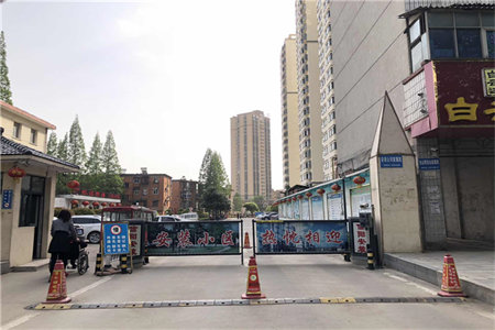 墨香圣府3室2厅1卫142万130m2出售包含储藏室