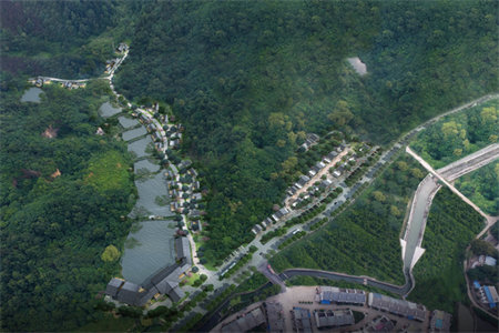 出售泰安碧桂园黄金时代4室2厅2卫144平豪华装修